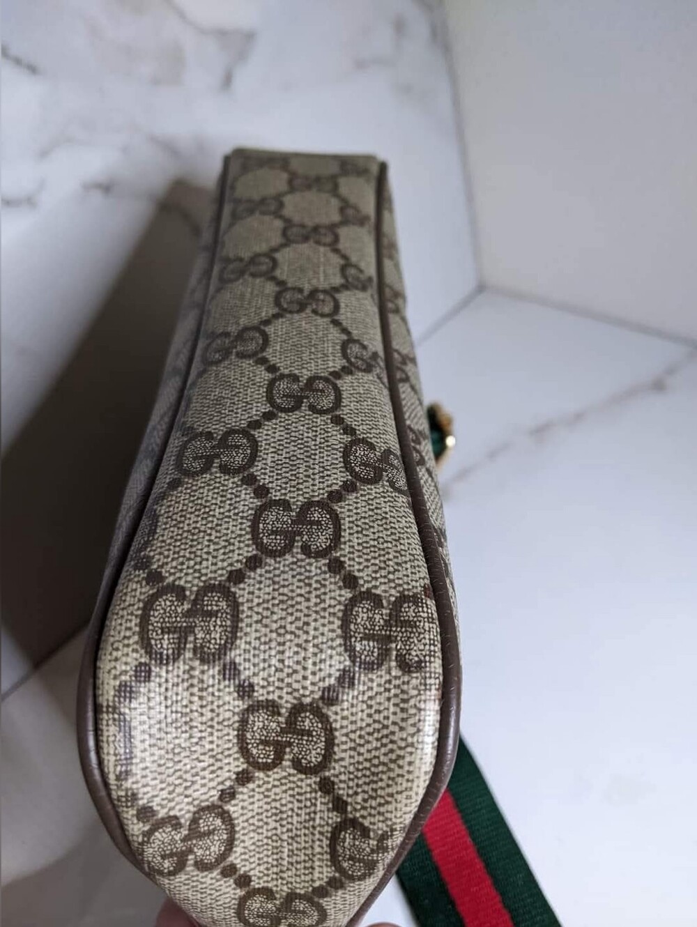 Gucci Authentic Vintage Crossbody Bag - Picture 9 of 12